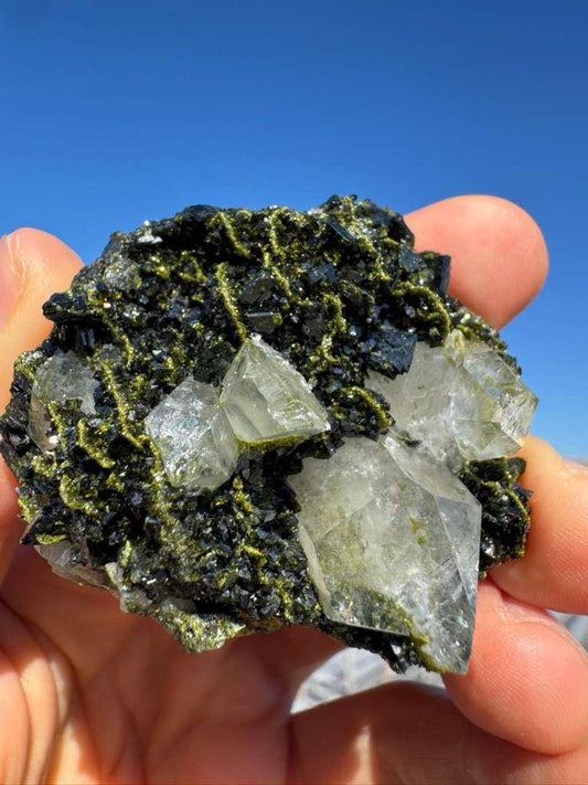 Natural Black and Green Epidote with Clear Quartz – Raw Mineral Cluster from Turkey – Handheld Crystal Specimen for Decor and Collection