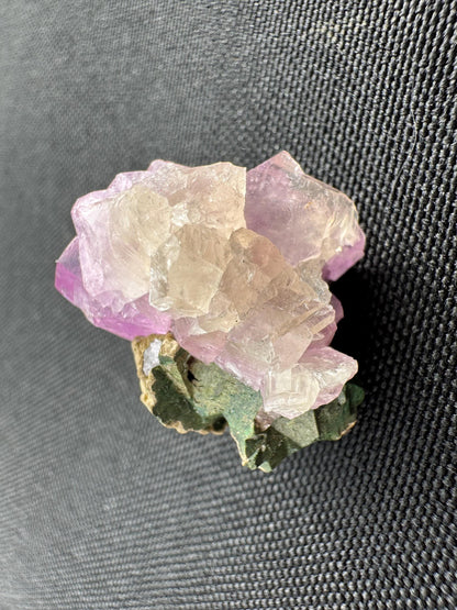 Cobalto Calcite – Pink Crystal Specimen from Africa – Rare Collector’s Mineral (11 g)