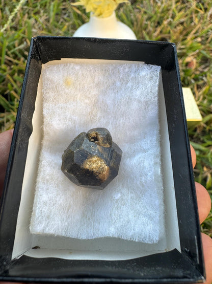 Crystal Energy Gift Box – Healing Stone Set, Six Natural Minerals