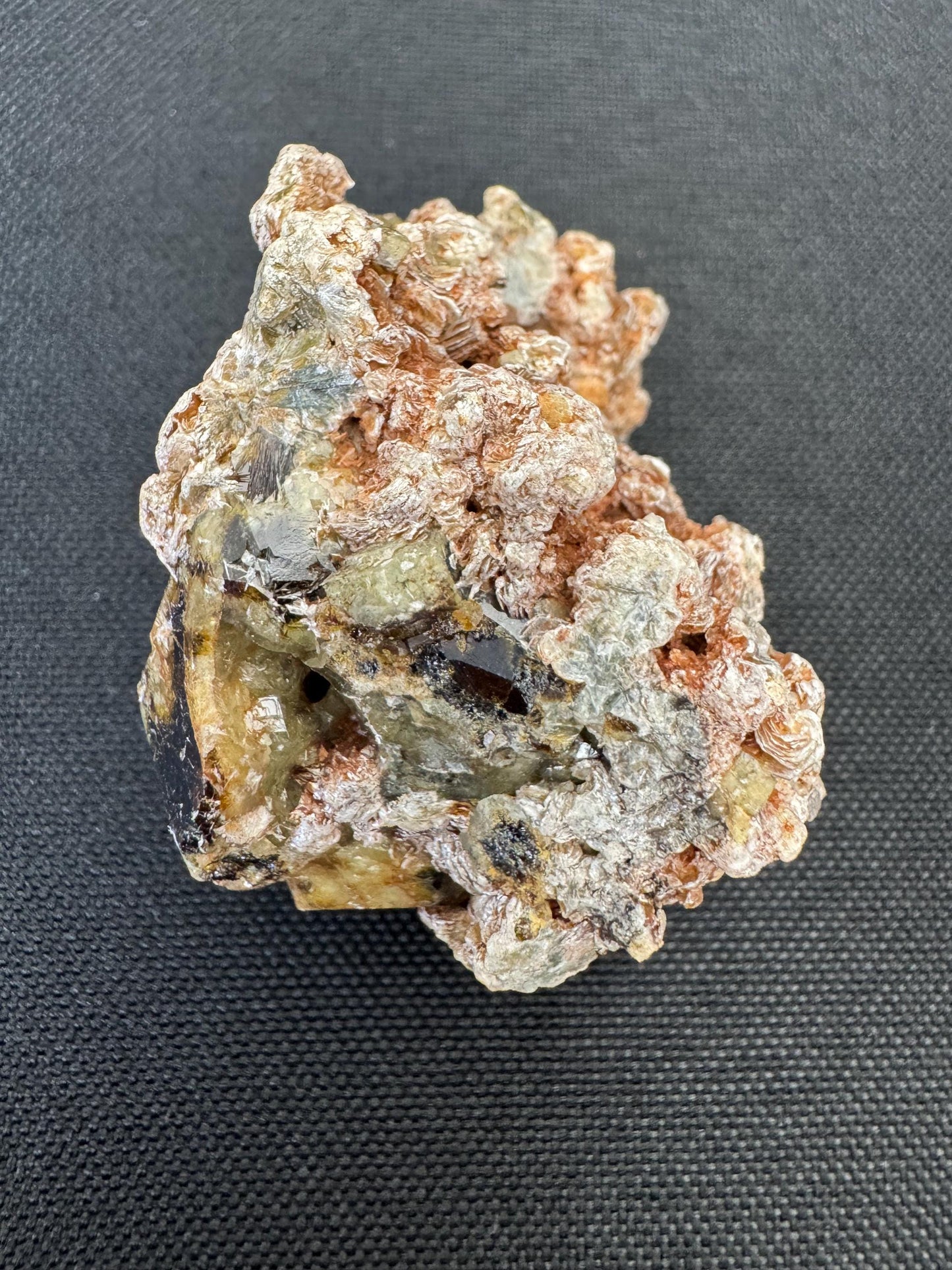 Brilliant Mali Garnet with Mica – Sparkling Faceted Crystal from Sandaré, Kayes – Collector Mineral