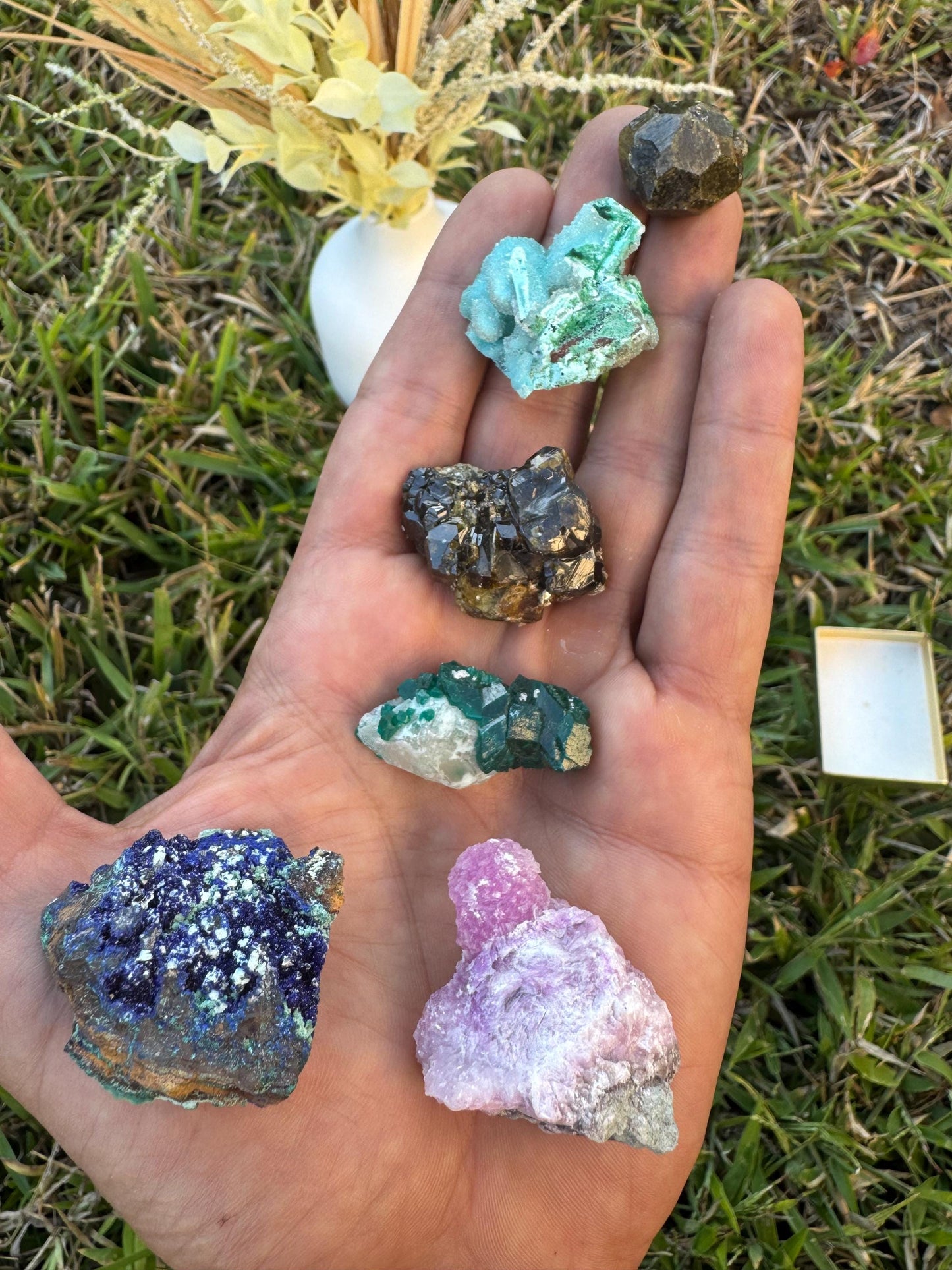 Crystal Energy Gift Box – Healing Stone Set, Six Natural Minerals