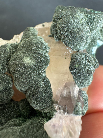 Natural Malachite after Cuprite with Quartz – Green & Red Crystal Specimen – Collector Mineral – 31 g