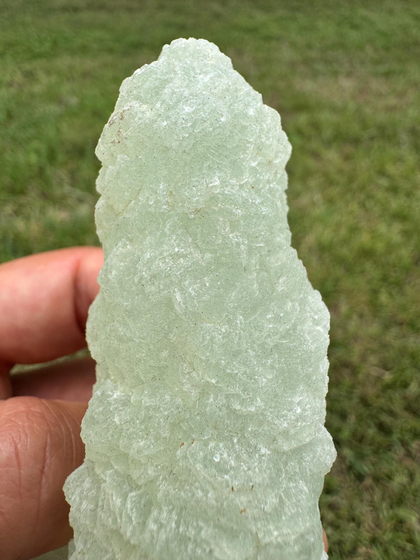 Prehnite Crystal Specimen – Green Raw Mineral from Mali – Collector’s Stone (328 g / 0.72 lb)