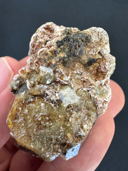 Brilliant Mali Garnet with Mica – Sparkling Faceted Crystal from Sandaré, Kayes – Collector Mineral