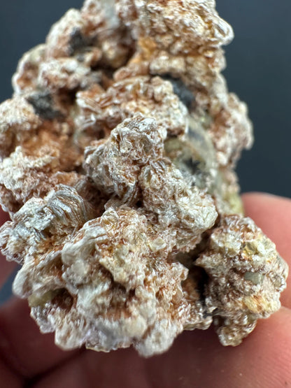 Brilliant Mali Garnet with Mica – Sparkling Faceted Crystal from Sandaré, Kayes – Collector Mineral